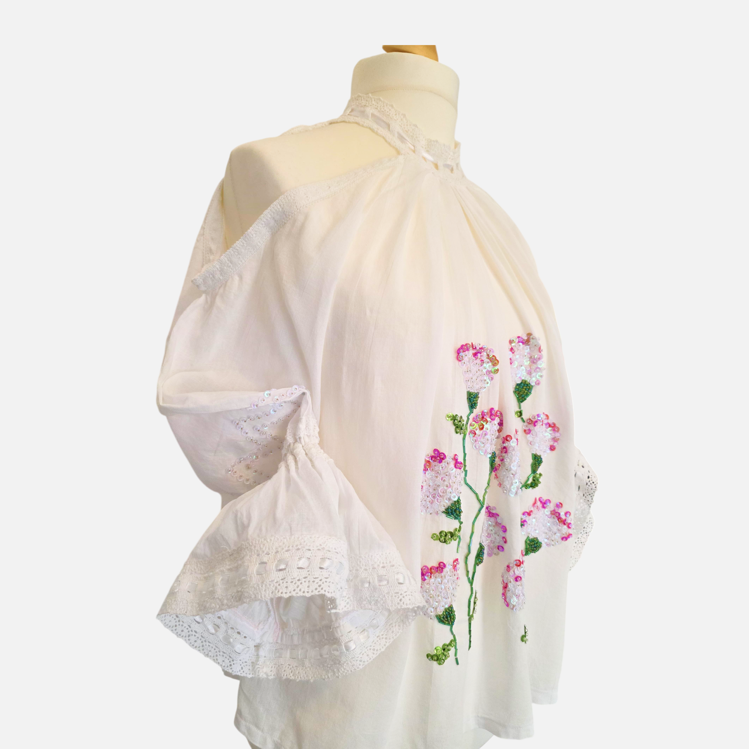 Blossom Elegance Hand-Embroidered Romanian Ie (Size M/L)
