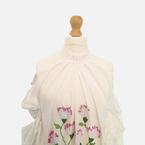 Blossom Elegance Hand-Embroidered Romanian Ie (Size M/L)